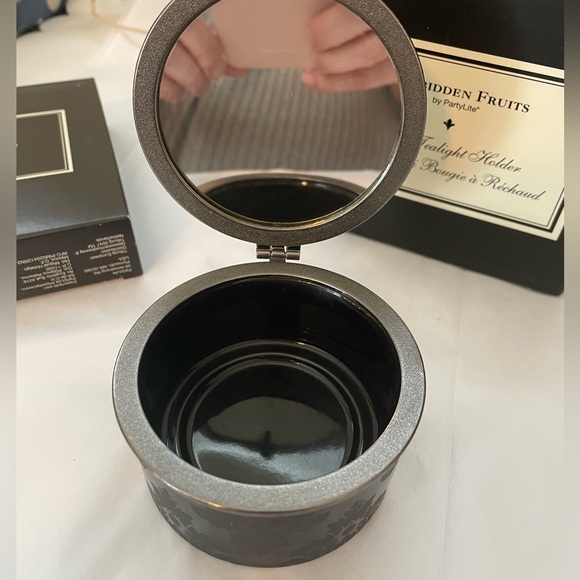 🏝️Big $10 Sale!🏝️Partylite Forbidden Fruits Holder & Tealights - Picture 6 of 12